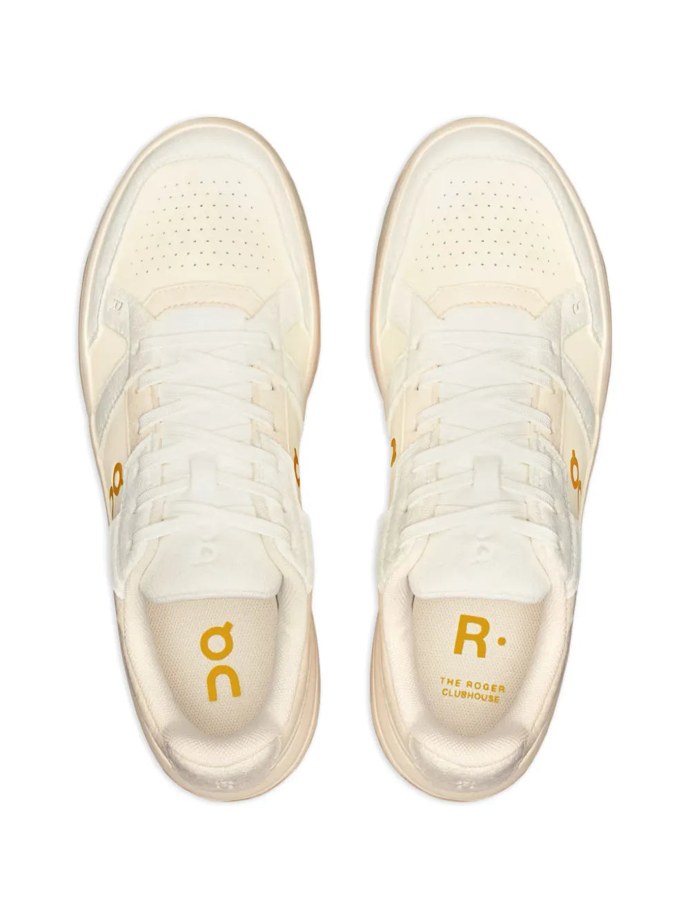 On Running The Roger Clubhouse Ace — Ivory — Size US M 3.5 - US W 5 — Side View