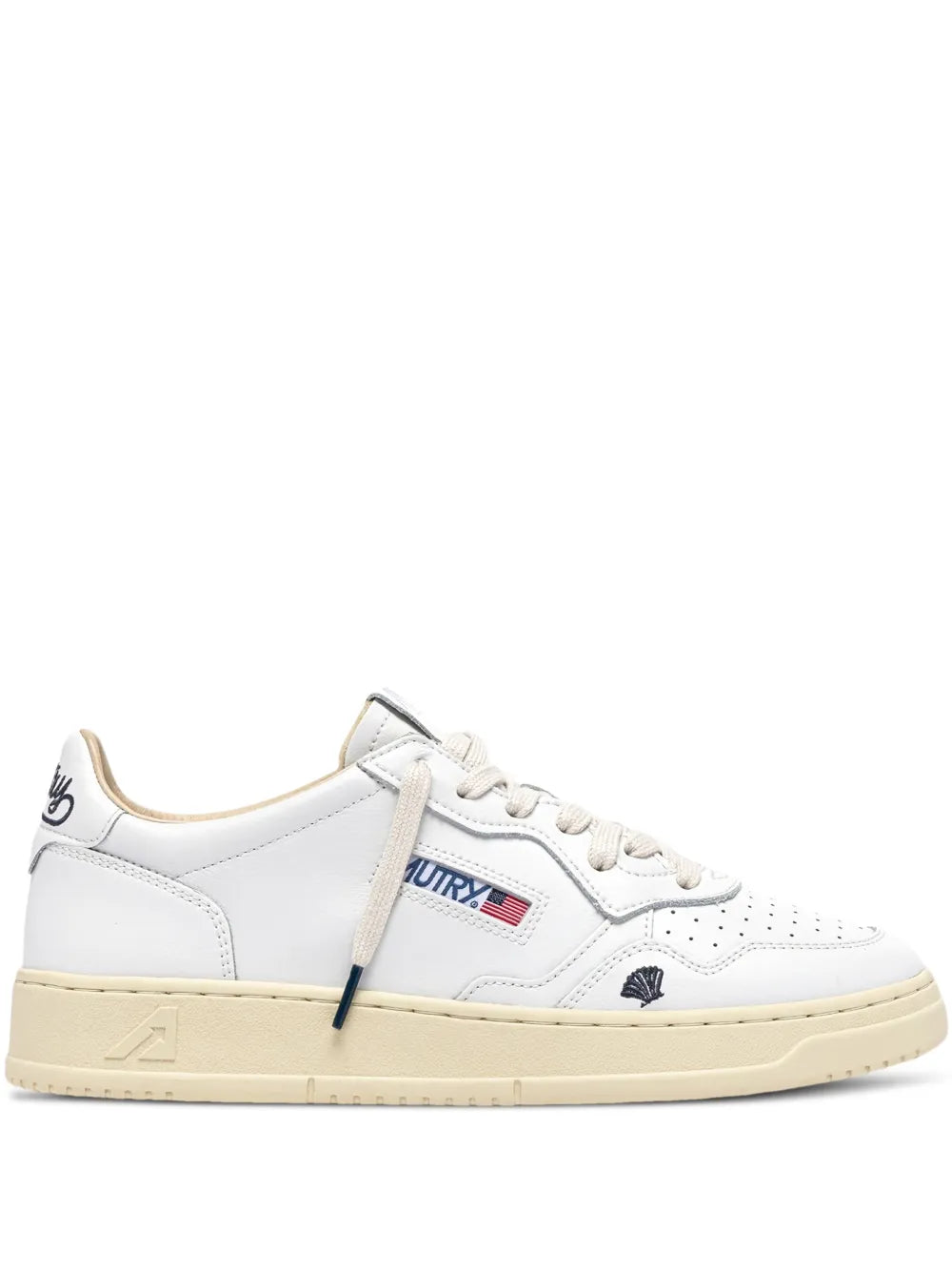 Autry Medalist Low-Tops Leather — White — Size US M 3.5 - US W 5 — Front View