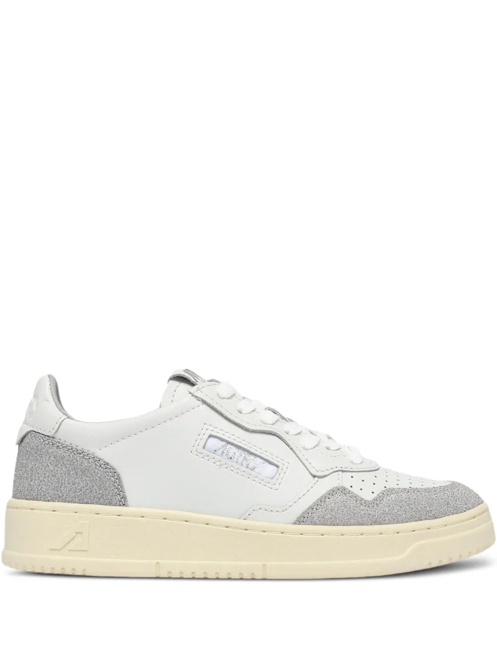 Autry Medalist Low Leather — White — Size US M 3.5 - US W 5 — Front View